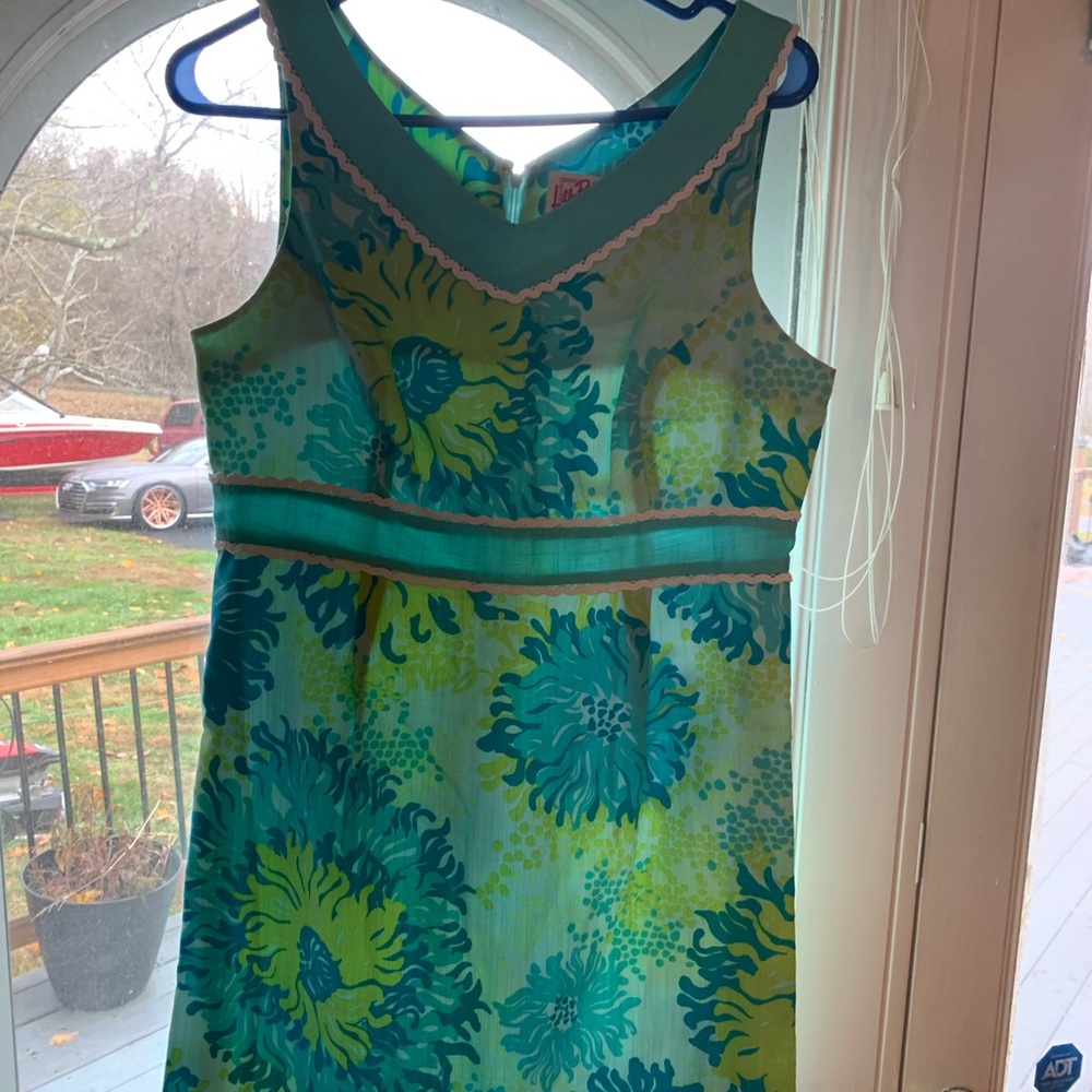 Lilly dress